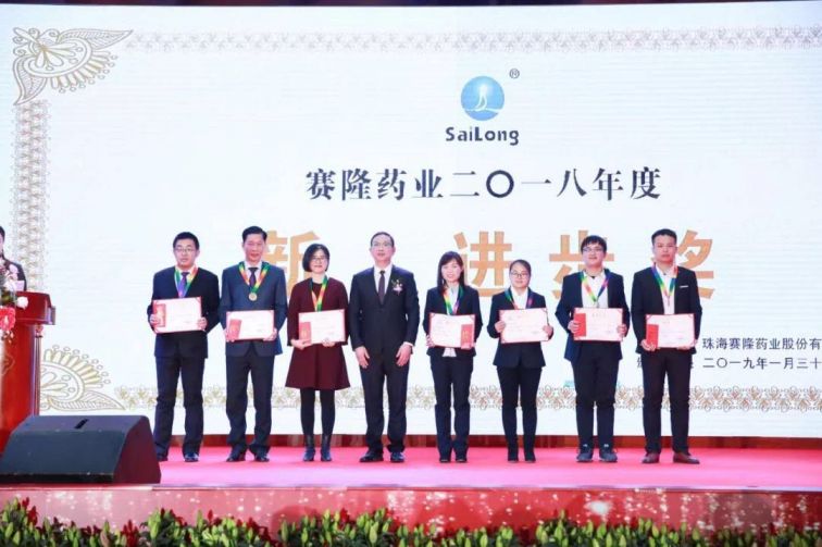 ONE游戏官网-皇马巴塞赞助商