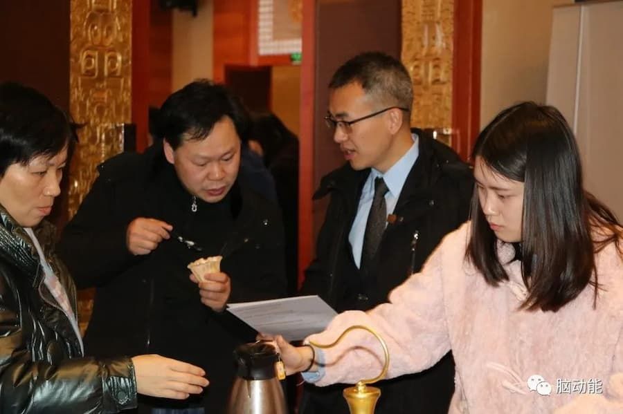 ONE游戏官网-皇马巴塞赞助商